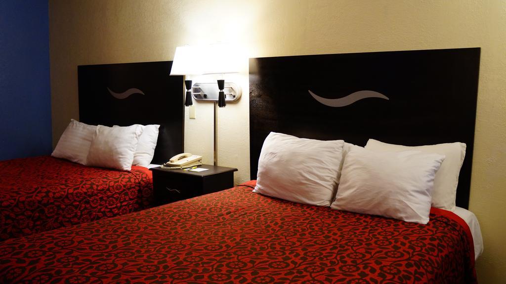 Days Inn Kansas City-Worlds Of Fun Kamer foto